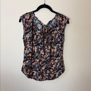 Floral Sleeveless Women's Top